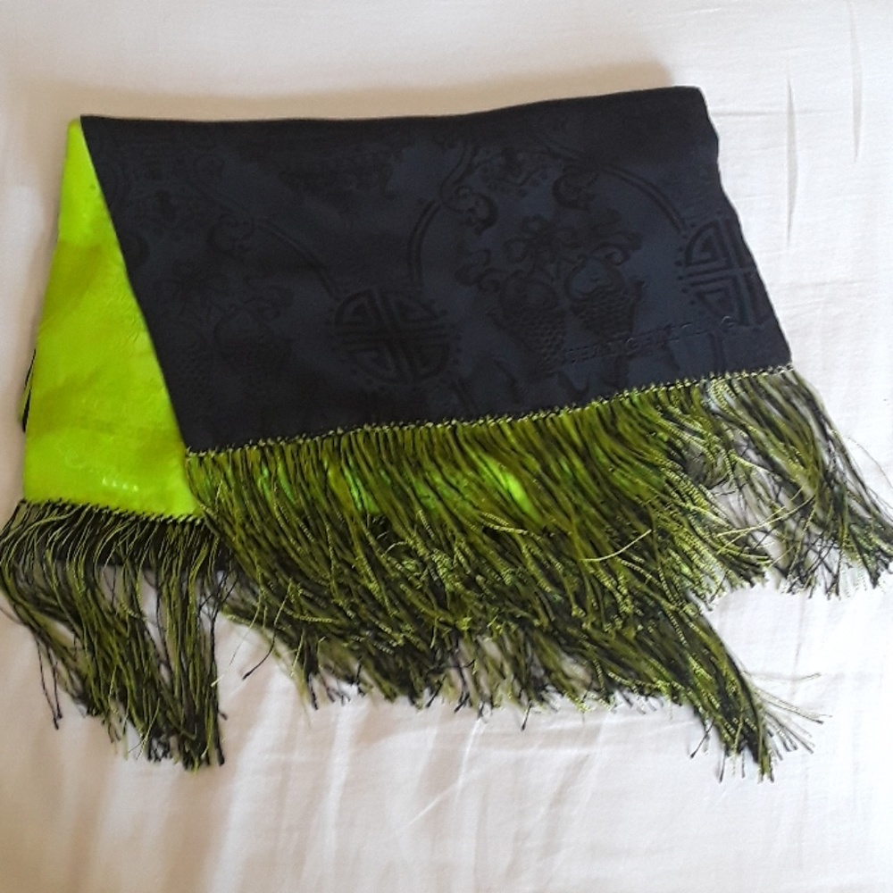 Shanghai Tang 100% silk scarf